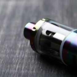 Elektronik sigaranın zararları: Şikayetler iyice arttı, tehlike sanıldığından daha büyük!