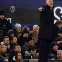 Liverpool Teknik Direktörü Arne Slot'a 2 maç ceza!