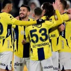 Fenerbahçe'ye evinde 30 dakika yetti! Zirveyle fark 4'e düştü