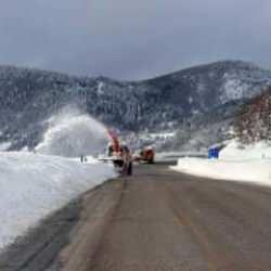  Kar yağışı ve buzlanma Samsun ile Kastamonu'da ulaşımı fel&ccedil; etti