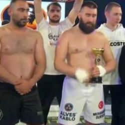 Muhammed Dursun, altın kemeri nakavtla kazandı