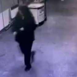 Ece G&uuml;ler'in yeni g&ouml;r&uuml;nt&uuml;leri ortaya &ccedil;ıktı! Adıma adım &ouml;l&uuml;me y&uuml;r&uuml;m&uuml;ş