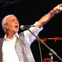 Edip Akbayram kimdir ve aslen nerelidir? Eşi kim? Edip Akbayram’ın hayatı…