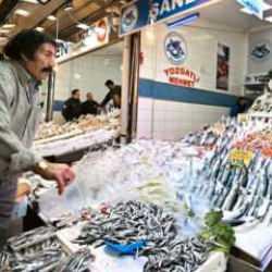 Hayrete d&uuml;ş&uuml;ren g&ouml;r&uuml;nt&uuml;! İşte Balık&ccedil;ı M&uuml;sl&uuml;m Baba...