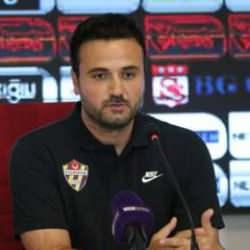 Kerem Yavaş: Sezon başında zor görünen bir hedefe ilerlemek istiyoruz