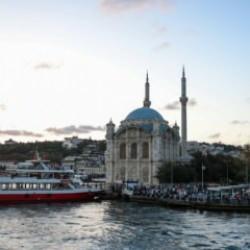 Şehrin silüetinin eşsiz parçaları: Yalı camileri