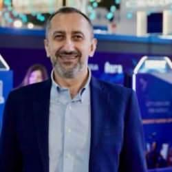Ümit Önal MWC25'te duyurdu: 475 bin kilometre fiber ağ çekildi