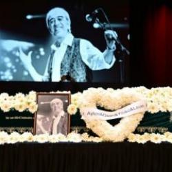Usta sanatçı Edip Akbayram'a son görev