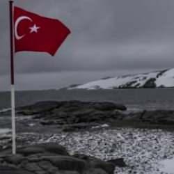 9. Ulusal Antarktika Bilim Seferi ekibi Türkiye'ye döndü