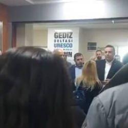 &Ccedil;iğli Belediyesi'nde haksız yere işten &ccedil;ıkarılan kadın isyan etti