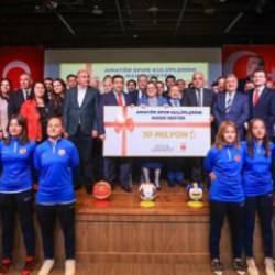 Fatma Şahin'den yerel yönetimlere örnek olacak hareket
