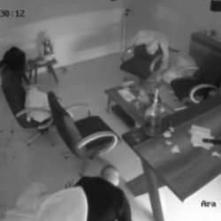 Gaziantep Şahinbey'de oto galeriye 3 kez silahlı saldırı düzenlendi