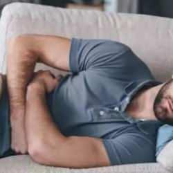 Her şey karın ağrısı ve nedensiz kilo kaybıyla başlıyor! Pankreas kanserinin tedavisi...