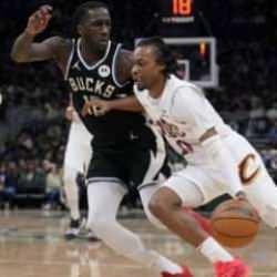 NBA'de Cleveland fırtınası! Bileğini büken yok