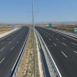 Otoyolları kullanan 800 bin araçtan geçiş ücreti tahsil edilemedi