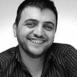 Şinasi Yurtsever kimdir ve aslen nerelidir? Eşi kim? Şinasi Yurtsever'in oynadığı diziler