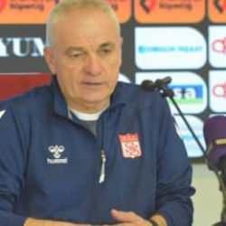 Sivasspor'da kötü gidişe Rıza Çalımbay dur dedi