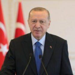 Cumhurbaşkanı Erdoğan'dan kadın milli boksörlere tebrik!