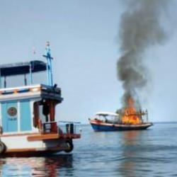 Deniz ortasında yangın paniği! Tekne yangınında turist kayboldu!