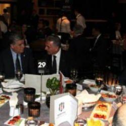 Ankaralı Beşiktaşlılar iftar yemeğinde buluştu