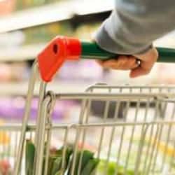 Tarihi geçmiş ürün satan zincir market şubesi kapatıldı