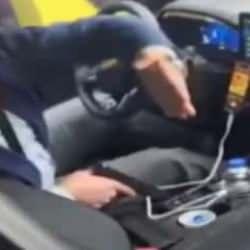 Bayrampaşa’da tedirgin eden tartışma! Silahlar çekildi…