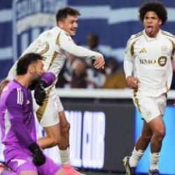 Cengiz Ünder MLS'te ilki yaşadı! Los Angeles FC 5 gollü maçta kaybetti