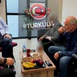 Erdal Beşik&ccedil;ioğlu'ndan Ramazan'da hadsiz hareket! Kurum i&ccedil;inde viski i&ccedil;tiler