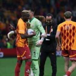 Galatasaray'da ayrılık: Eşyalarını ülkesine gönderiyor
