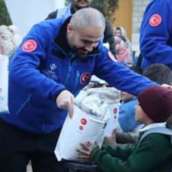 TDV, Ramazan'da 2 milyondan fazla kişiye yardım ulaştırdı