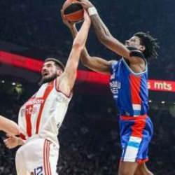 Anadolu Efes uzatmalarda 1 sayı farkla kazandı!