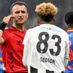 Beşiktaş önce TFF'ye tepki gösterdi! Daha sonra acil çağrıda bulundu