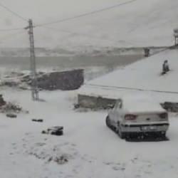 Bitlis&rsquo;te nisan ayında kar s&uuml;rprizi! 