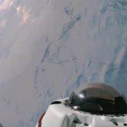 D&uuml;nya'nın kutupları &uuml;zerindeki ilk insanlı uzay u&ccedil;undan muhteşem g&ouml;r&uuml;nt&uuml;ler