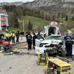Kastamonu'da korkunç kaza: 3 ölü, 4 yaralı!