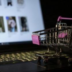 8 milyar dolarlık e-ihracat hedefine sektörden tam destek