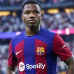 Adı Süper Lig takımlarıyla anılıyordu! Barcelona'nın genç yıldızı hakkında flaş iddia