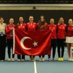 A Milli Kadın Tenis Takımı, Billie Jean King Kupası'nda İsveç'i 2-1 yendi
