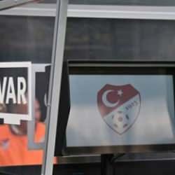 Beşiktaş - Başakşehir maçının VAR'ı Tomasz Kwiatkowski