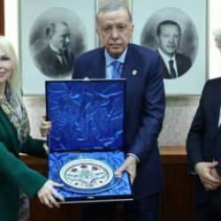 Erdoğan'dan Akdeniz &Uuml;niversitesi'ne ziyaret