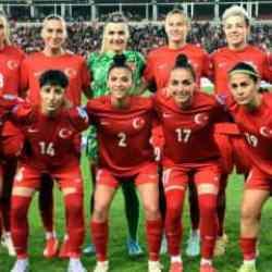 Milli Takım, Sivas'ta tek golle kaybetti