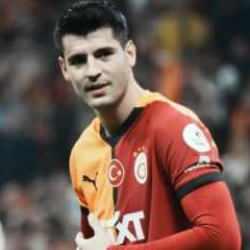 Galatasaray'a yıldız isimden kötü haber: Apar topar MR'a girdi