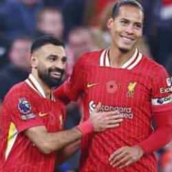 Ayrılacakları iddia edilmişti! Liverpool'dan taraftarına çifte müjde