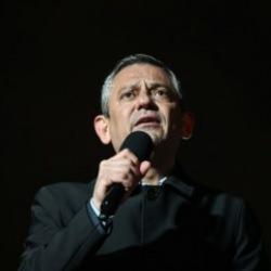 Özgür Özel, Batı'da Türkiye'yi şikâyet ettiği kapıları tek tek saydı