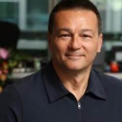 Ramazan tebriğine tepki g&ouml;stermişti, Zorlu Holding'in eski CEO'su hakkında sıcak gelişmesi