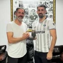Beşiktaşlı futbolcunun babası 45 yaşında şampiyon oldu