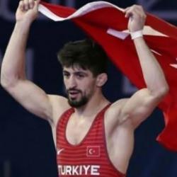 Slovakya'dan güzel haber! Güreş Milli Takımımız, Avrupa 2'ncisi oldu