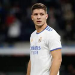 Süper Lig devleri, Real Madrid'in 63 milyon Euro ödediği golcünün peşinde