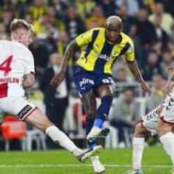 Galatasaray'ın rakibinden Fenerbahçe'yi çıldırtan açıklama! 'Yapacağım demiştim...'