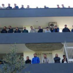 Tribünler yetmedi balkonlara çıktılar: Amatörde futbol aşkı
